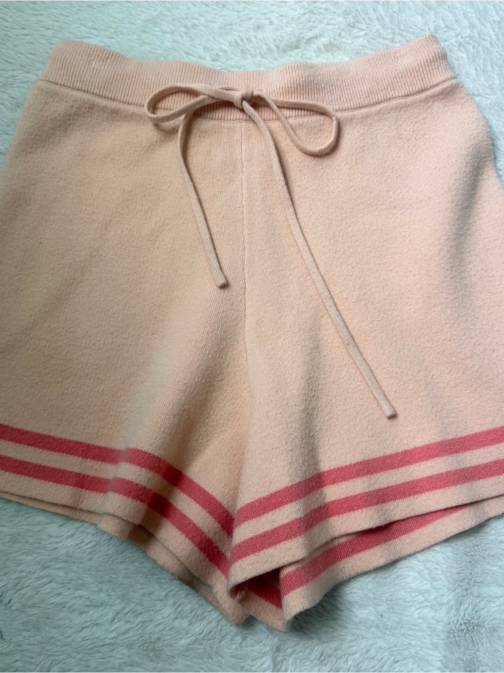 Lena Womens high waist Knit Coral Shorts Size S